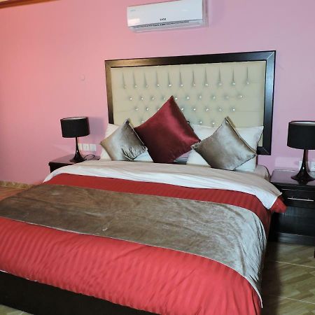 Valentine Inn Luxury Wadi Musa Exterior foto