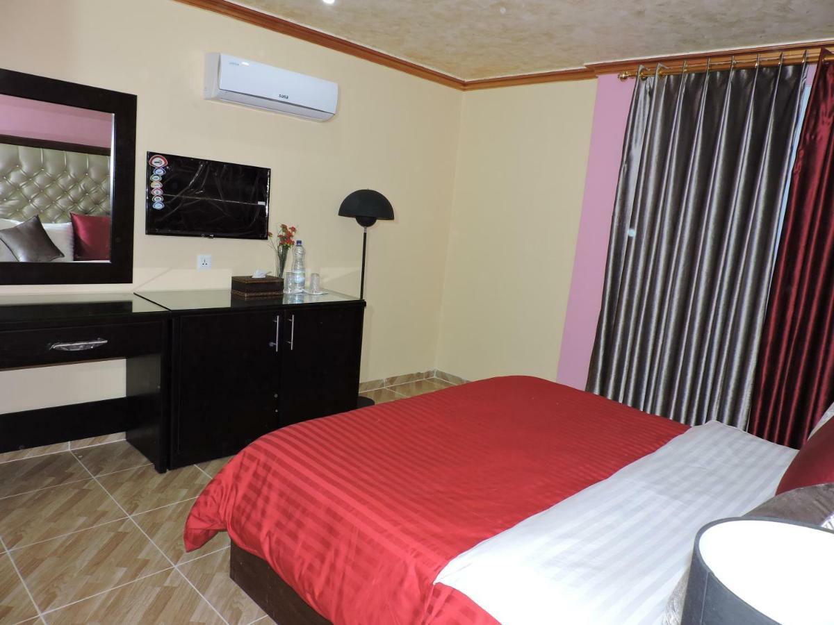 Valentine Inn Luxury Wadi Musa Exterior foto