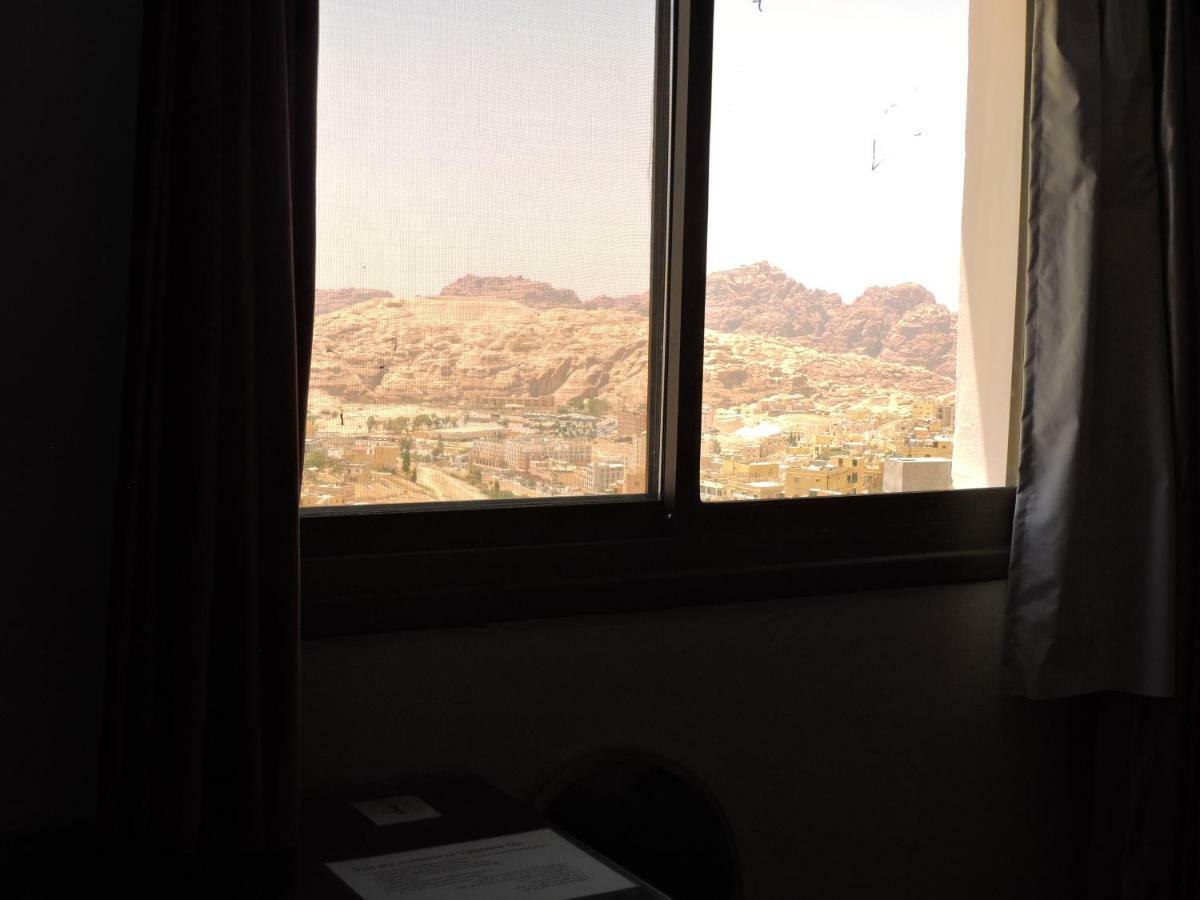 Valentine Inn Luxury Wadi Musa Exterior foto