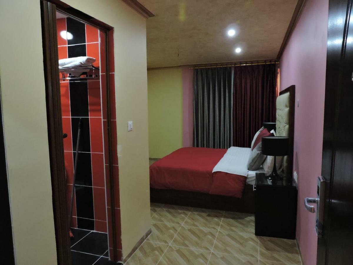 Valentine Inn Luxury Wadi Musa Exterior foto