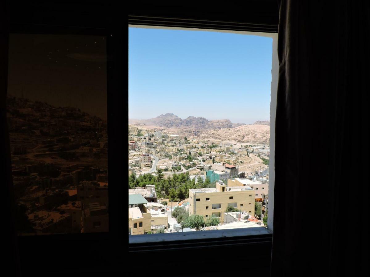 Valentine Inn Luxury Wadi Musa Exterior foto