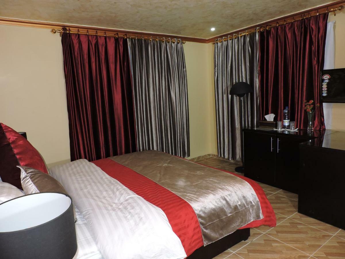 Valentine Inn Luxury Wadi Musa Exterior foto