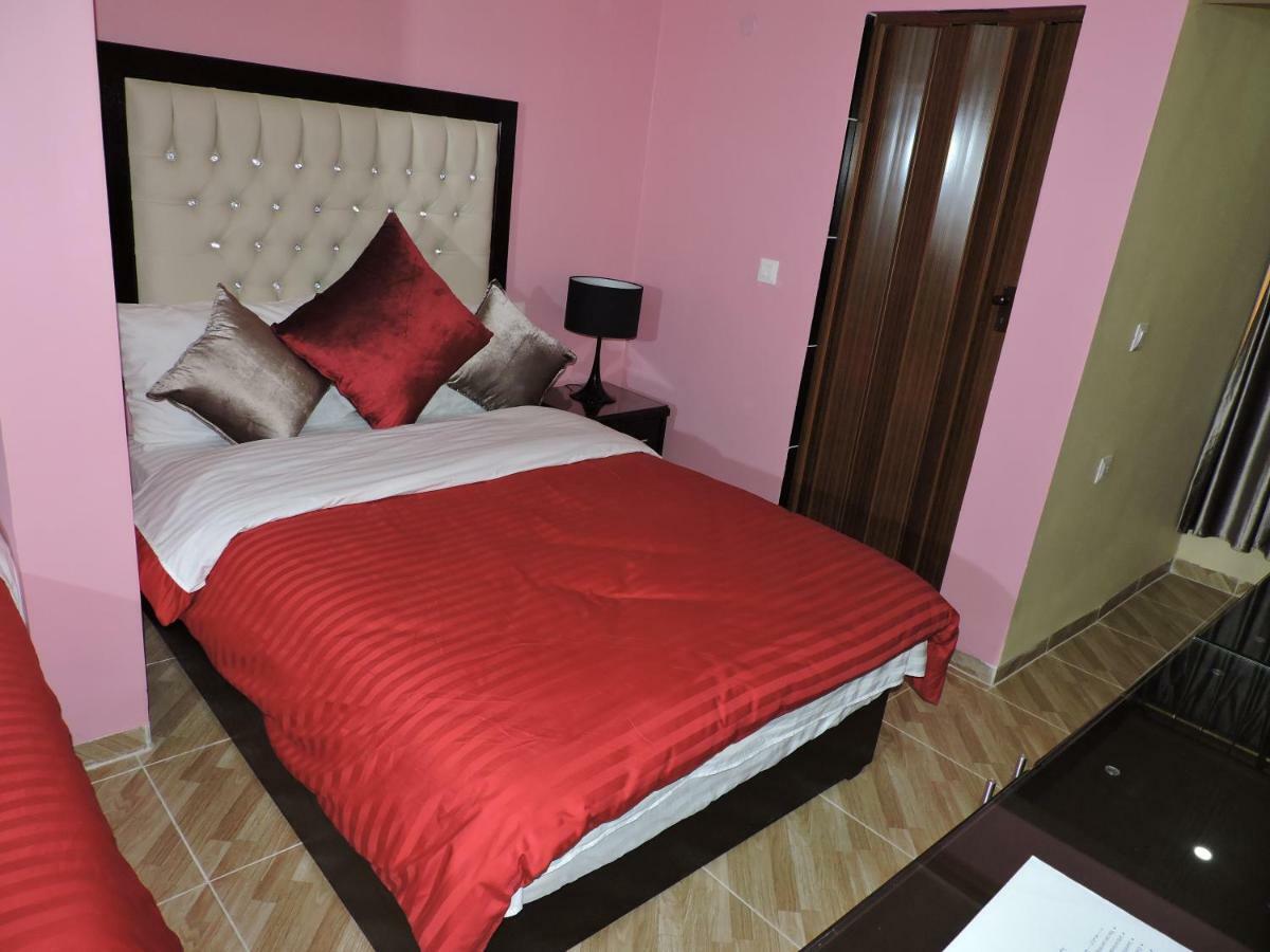 Valentine Inn Luxury Wadi Musa Exterior foto