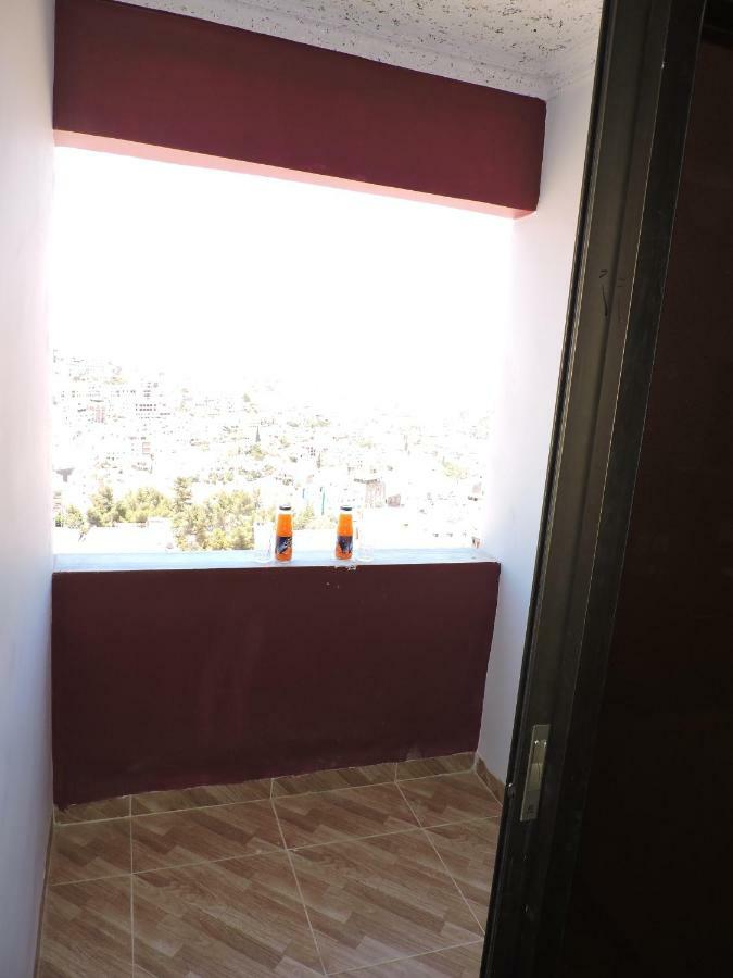 Valentine Inn Luxury Wadi Musa Exterior foto